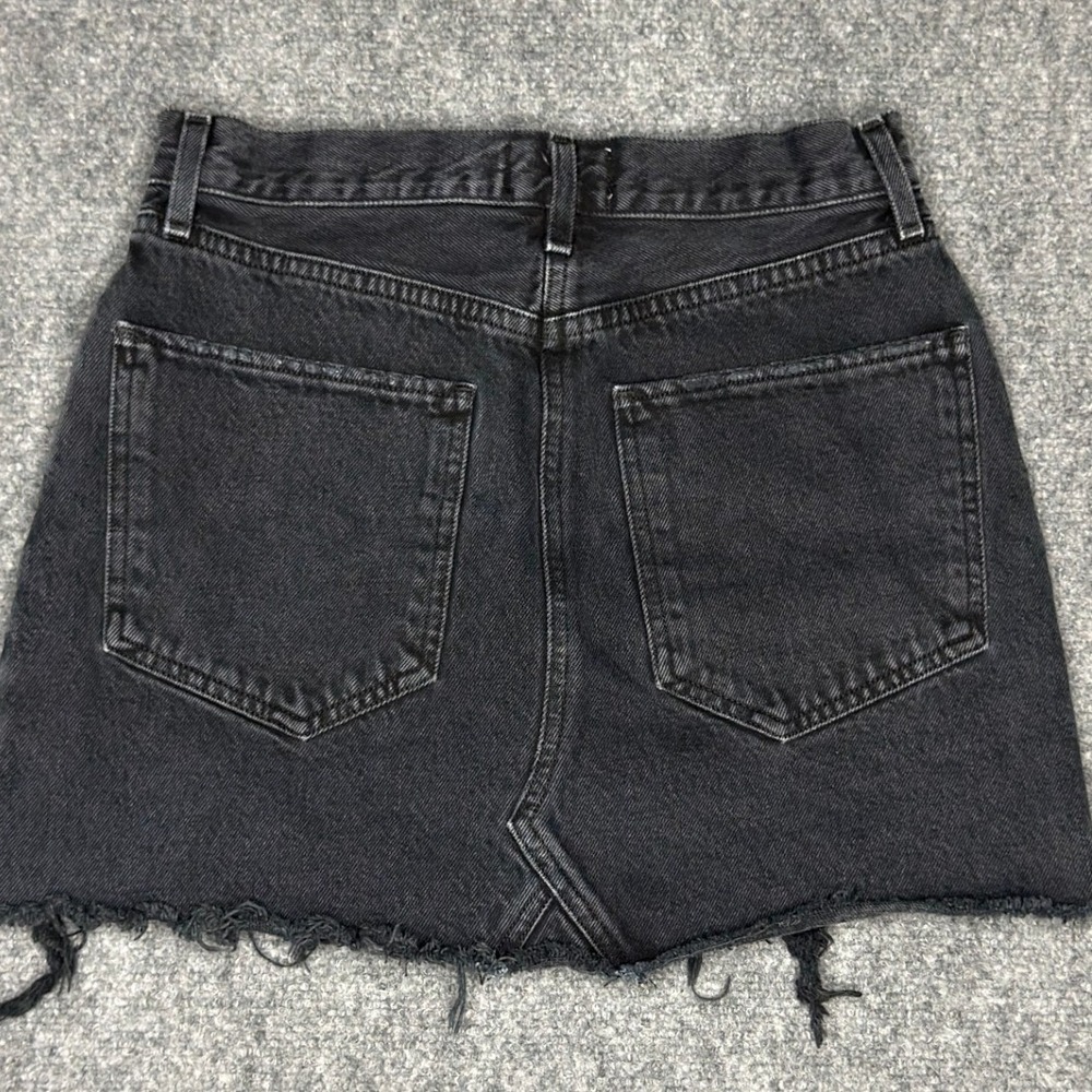 AGOLDE Quinn Denim Mini Skirt 25 / 0 Black Distressed Raw Hem High Rise - Picture 3 of 6